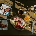 Alojamento de Acomodação e Pequeno-almoço Kefs & Cafe