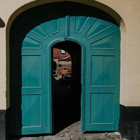 Bed & Breakfast Kefs Guesthouse&café *