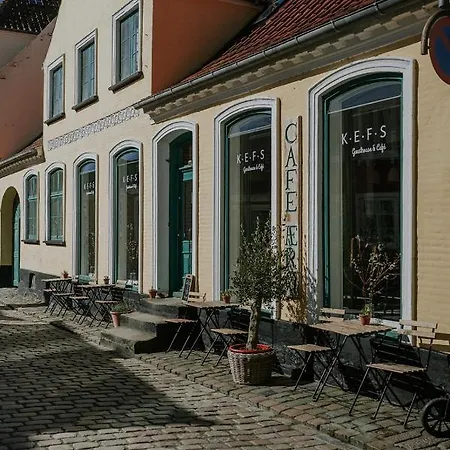 Kefs & Cafe