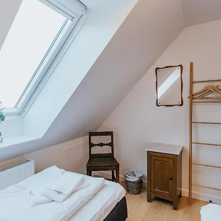 Bed & Breakfast Kefs Guesthouse&café *