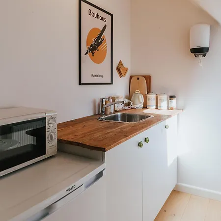 Bed & Breakfast Kefs Guesthouse&café *