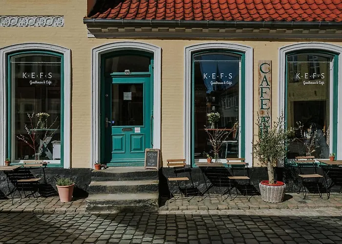 Kefs Guesthouse&café Bed & Breakfast Ærøskøbing