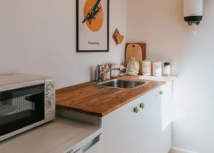 Bed & Breakfast Kefs Guesthouse&café *