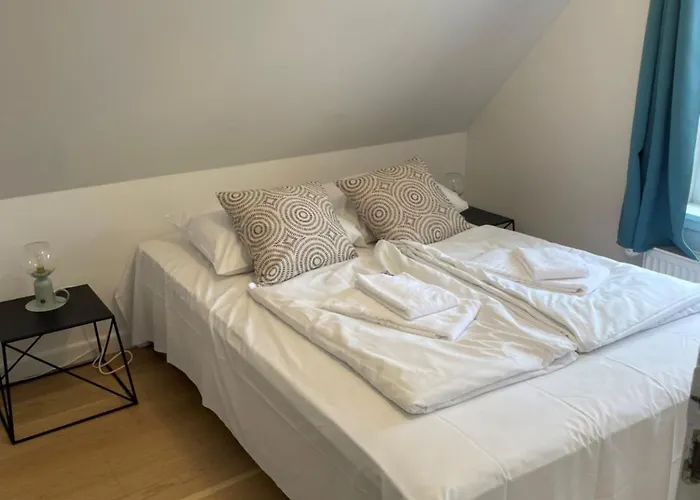 Kefs Guesthouse&café Bed & Breakfast Ærøskøbing