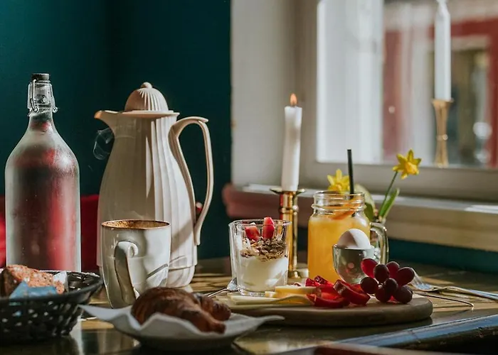 Kefs Guesthouse&café