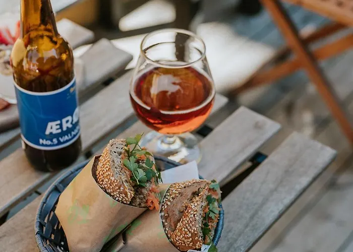 Bed & Breakfast Kefs Guesthouse&café *