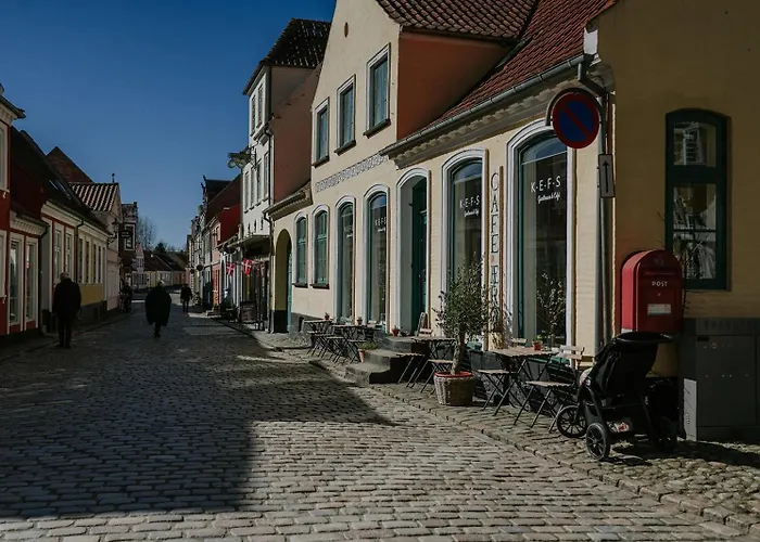 Kefs Guesthouse&café Ærøskøbing